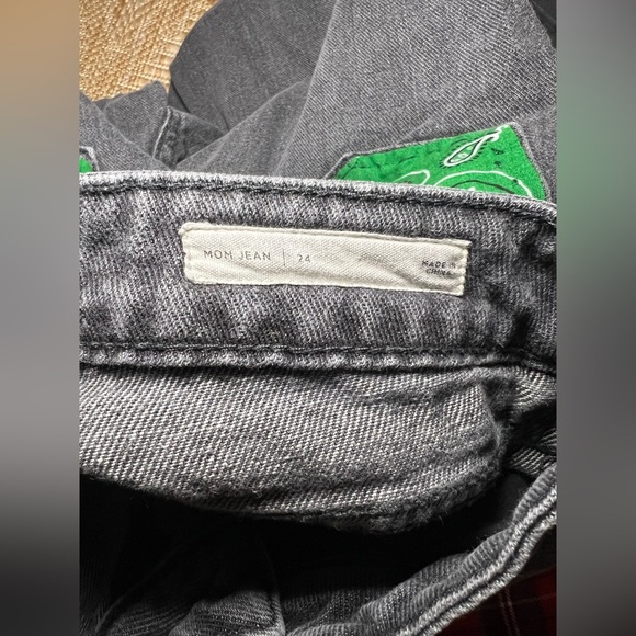 Pacsun Women's Green & White Paisley Embroidered Dark Grey Mom Jeans,Size 24 - Picture 8 of 9